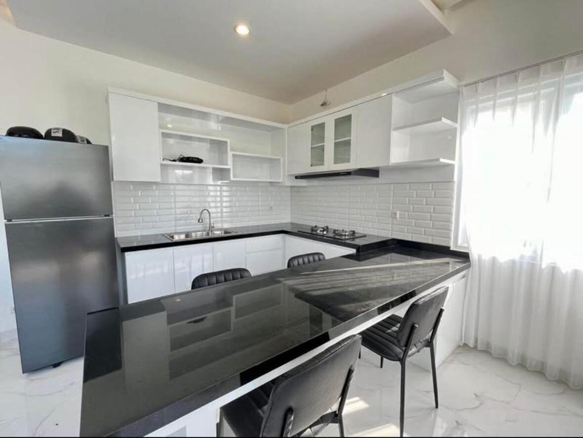 Villa Stunning 3 Bedrooms Siligita