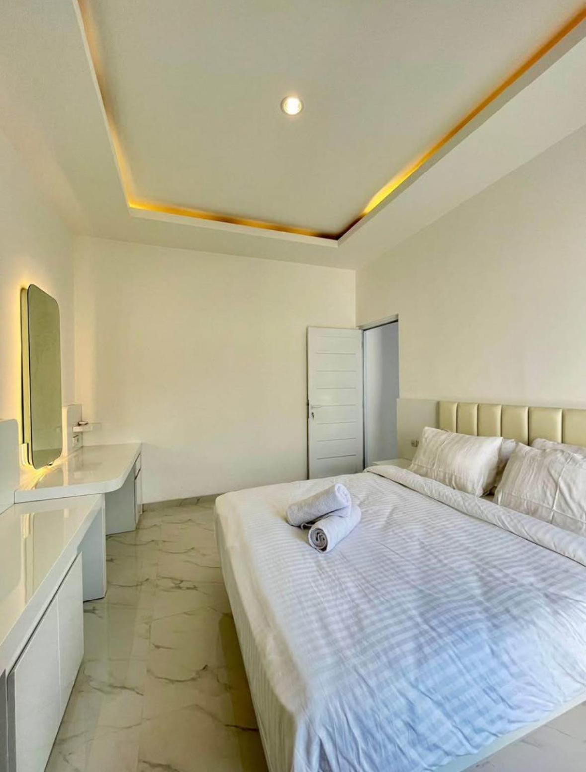 Stunning 3 Bedrooms Siligita